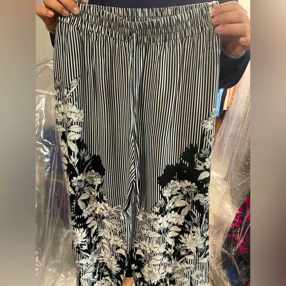 Flower Designed Professional Pantsuit
